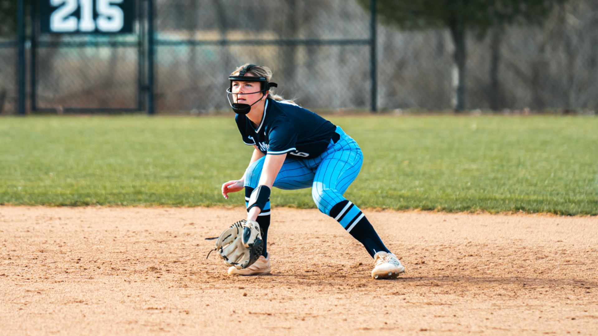 SAU moves to 5-0 in CCAC play by taking two from Viterbo