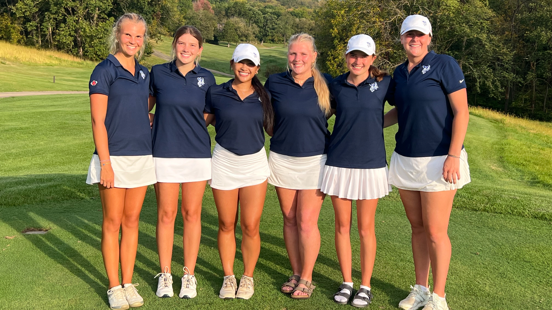 Four Bees in top 15 at Clarke Fall Classic