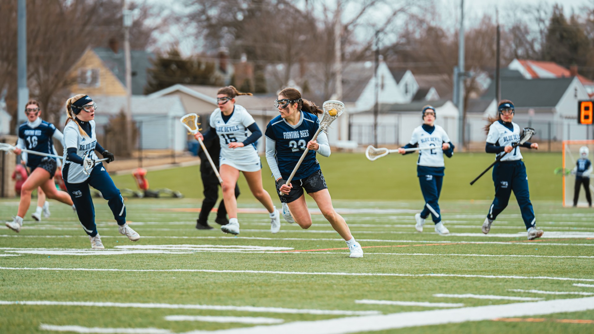 Third-quarter surge not enough as Bees fall to Blue Devils