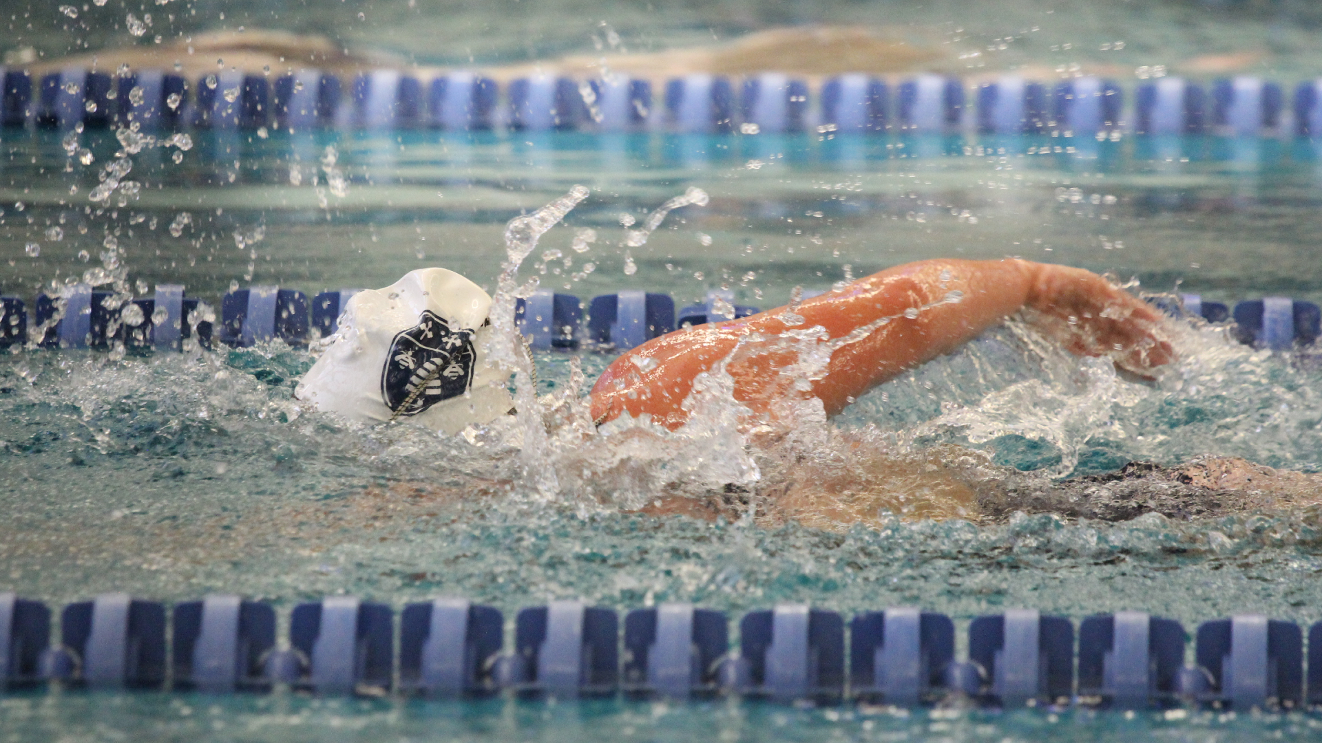 Men first, women third at Luther Invitational