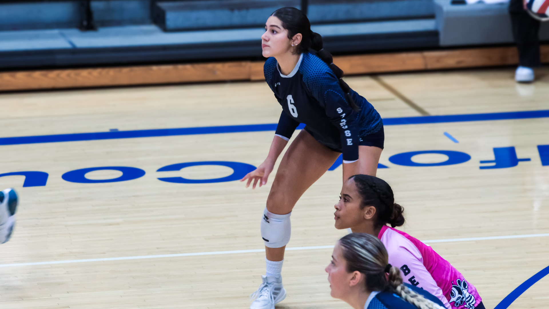Bees stumble in three sets at Saint Xavier